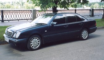 Mercedes-Benz, 4 места